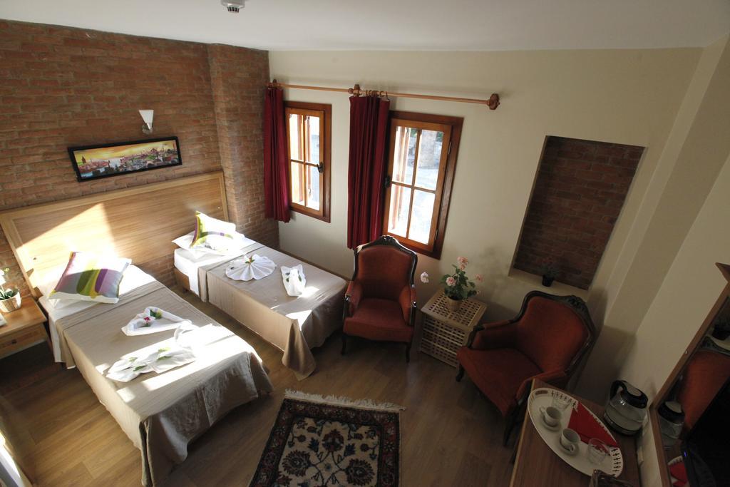 Bed and Breakfast Casa Callinos Сельчук Номер фото